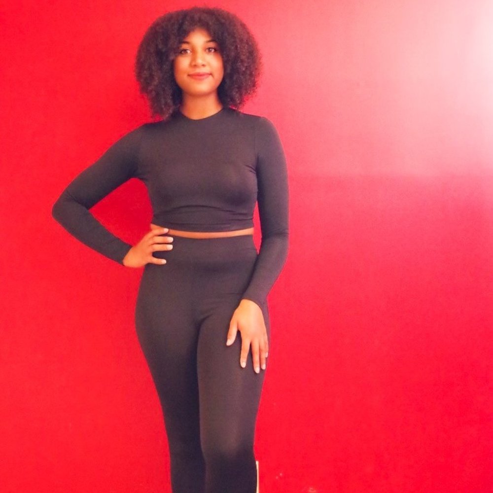 women's Black Leggings outfit